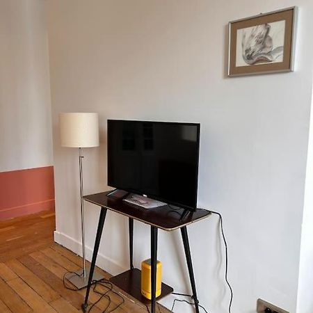 Un Fabuleux Decor Pour Un Chaleureux Appartement París Exterior foto