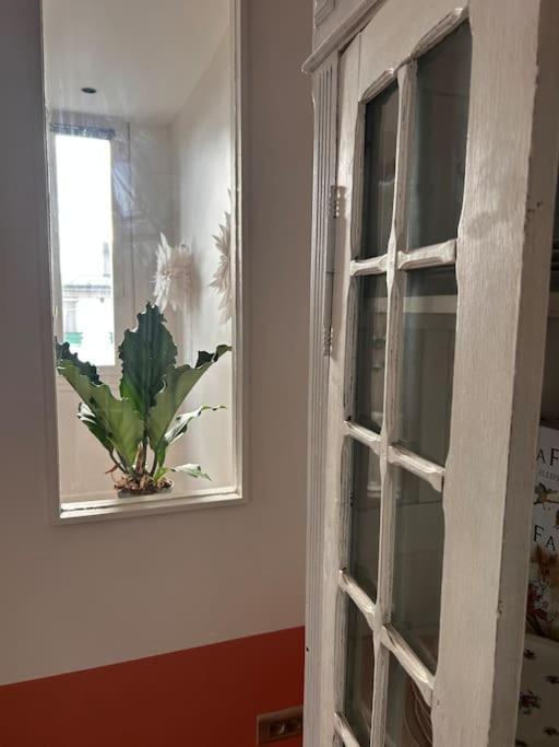 Un Fabuleux Decor Pour Un Chaleureux Appartement París Exterior foto